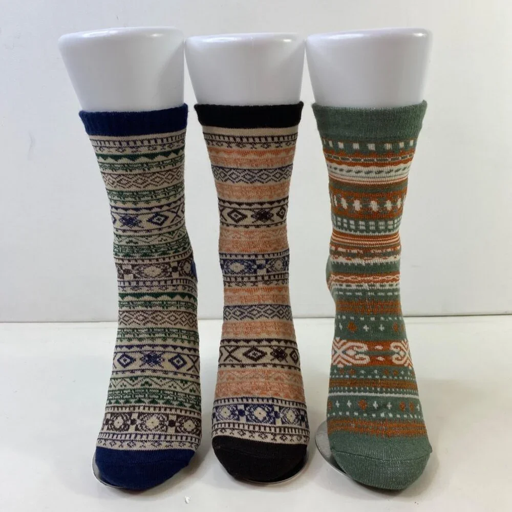 Set of 3 Colorful Nordic Sweater Pattern Cozy Style Crew Socks